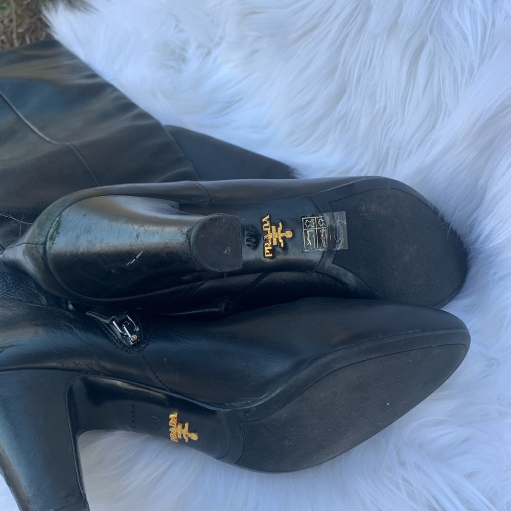 Prada boot size 10 in excellent condition